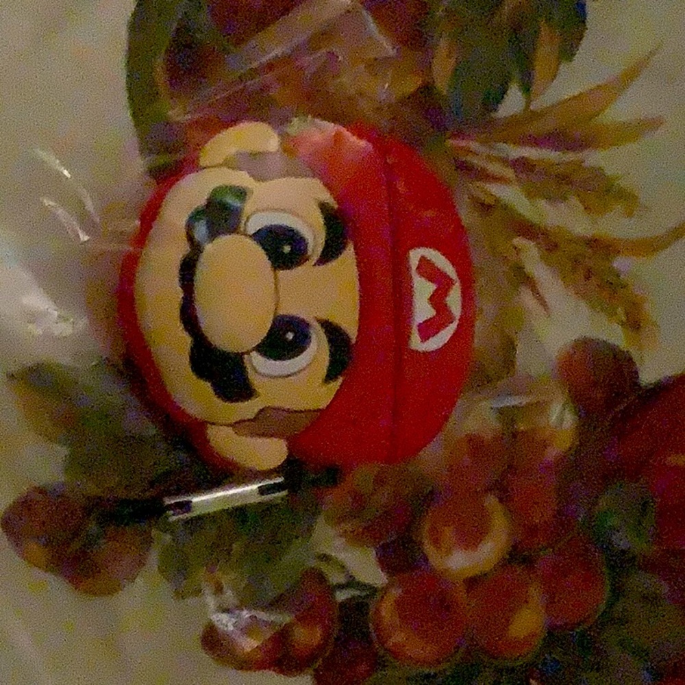 Mario AirPod Case - Picture 1 of 7